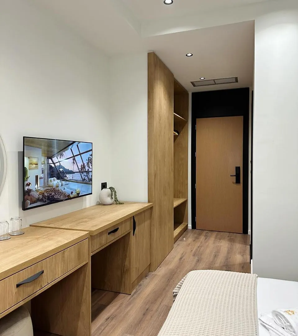 Beliz Boutique Hotel Vlorë 4*,